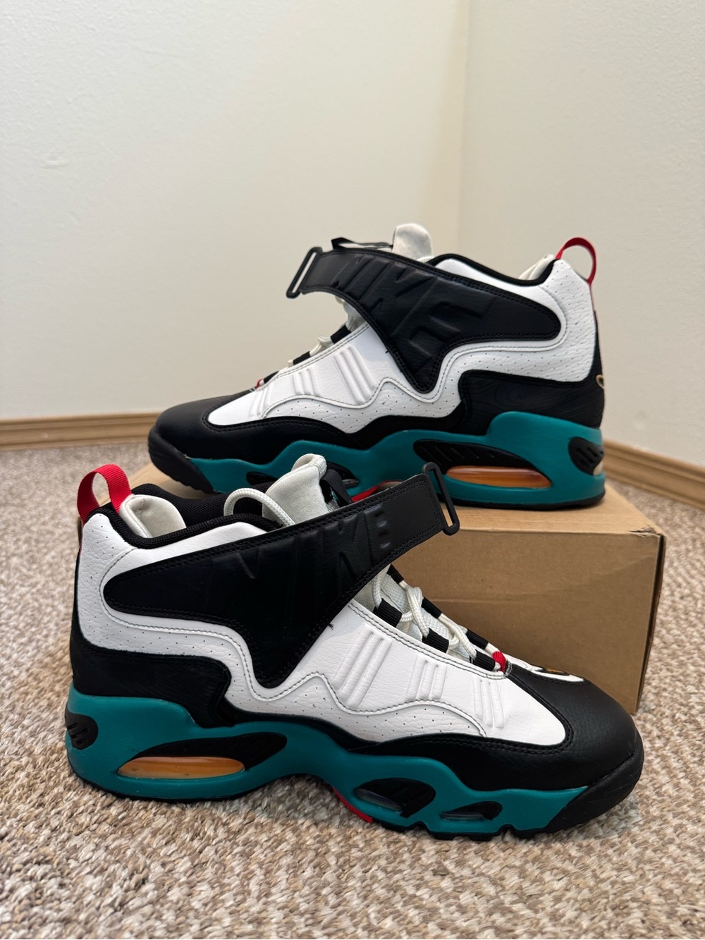 Nike Air Max Griffey 1 ‘Sweetest Swing’ - Picture 2 of 8